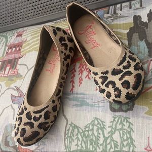 Jelly pop memory foam flats.